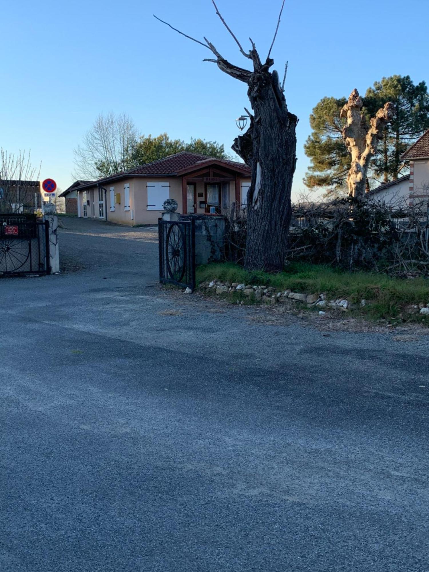 Petite Maison Dans Un Village Du Gers Sabazan 外观 照片